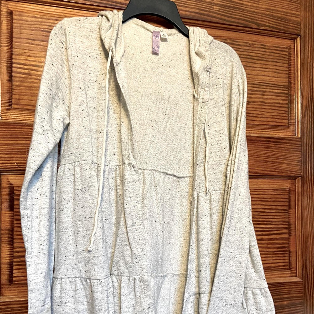 NWOT Alya Babyboll Lightweight Hooded Cardigan in Grey Fleck Size L